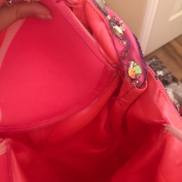 Dress - Picture 5 of 7